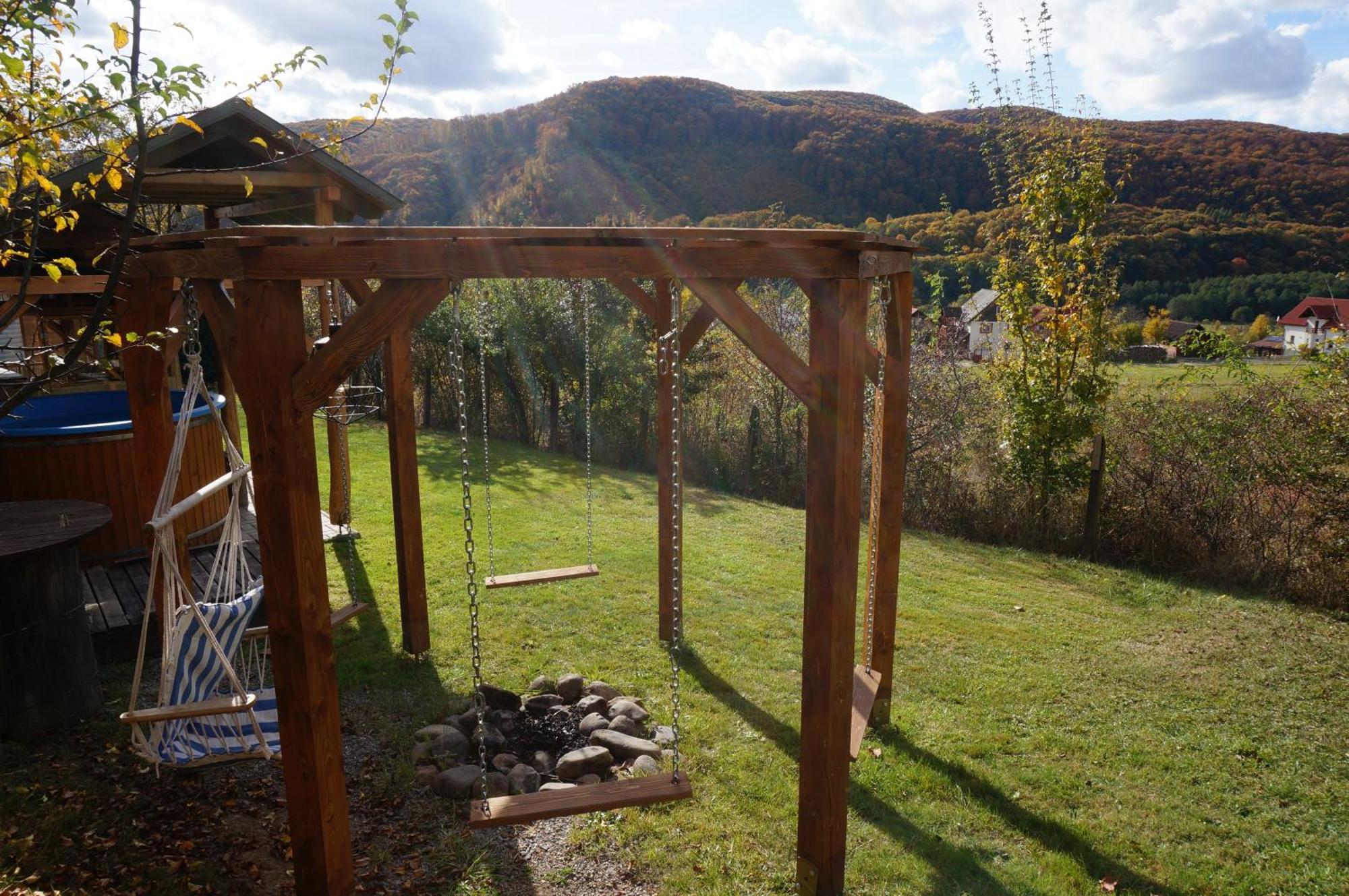 Natura Chalets Praid Exterior foto